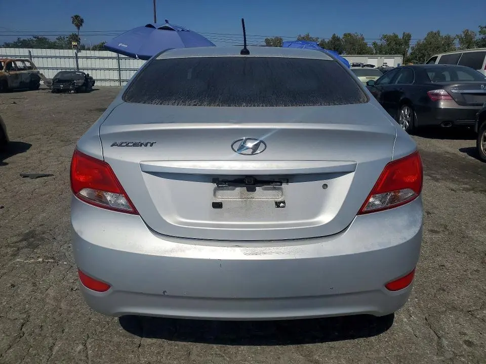 2015 HYUNDAI ACCENT GLS  