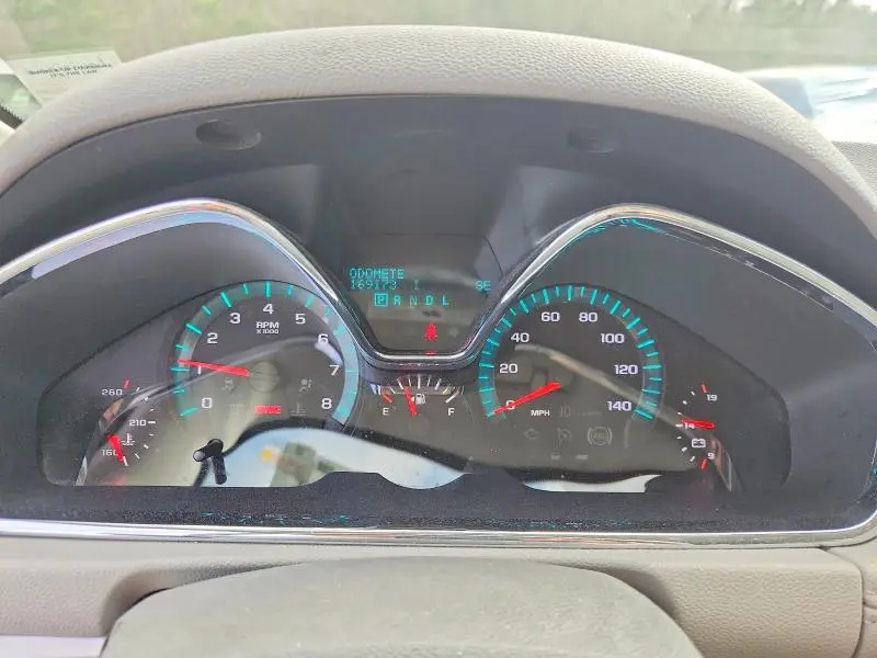 2014 CHEVROLET TRAVERSE LS  