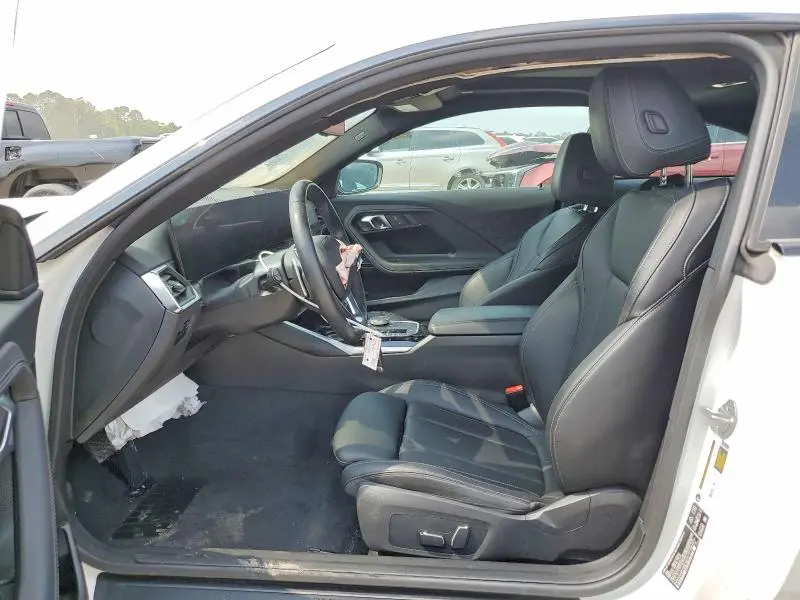 2024 BMW 230XI   