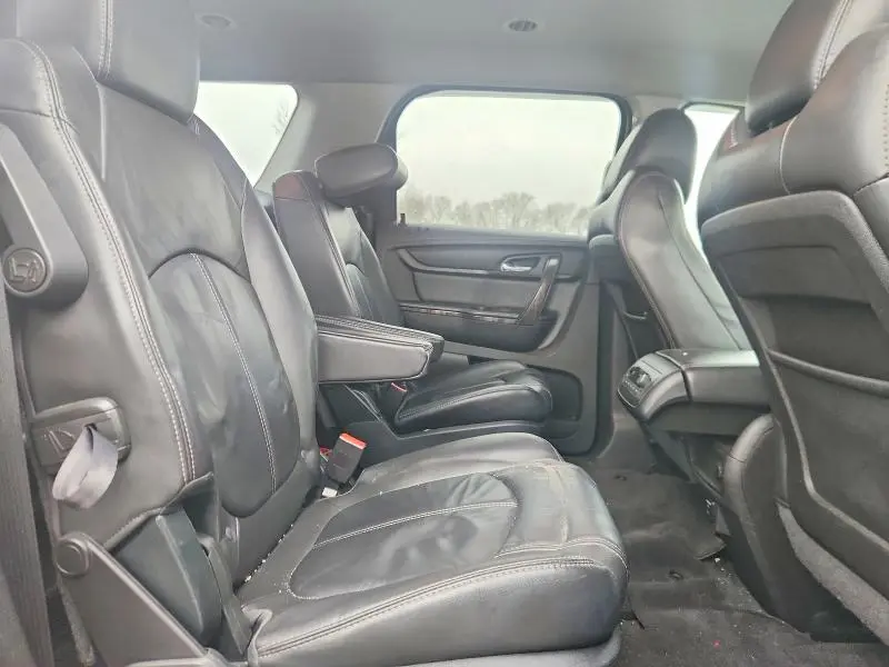 2016 GMC ACADIA SLT-1  