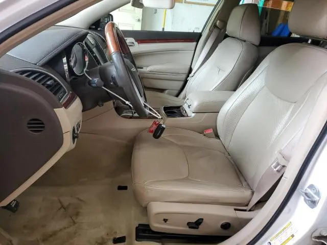 2011 CHRYSLER 300 LIMITED  