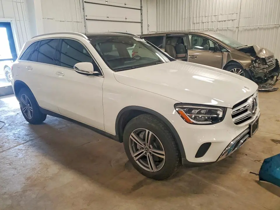 2020 MERCEDES-BENZ GLC 300 4MATIC  
