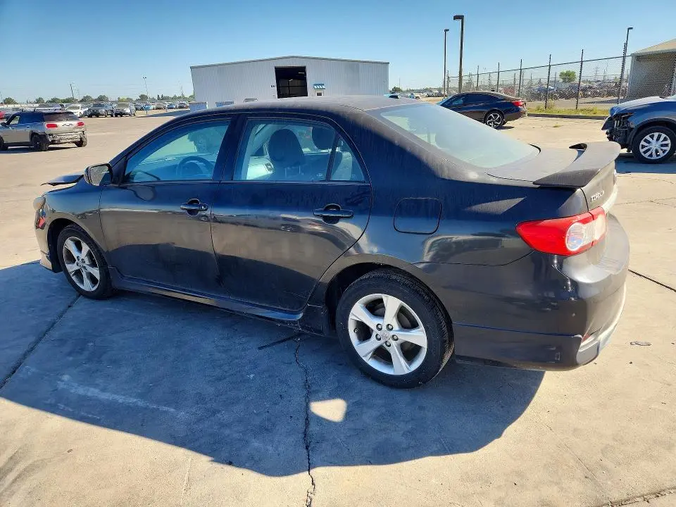 2011 TOYOTA COROLLA S  