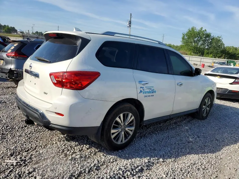 2019 NISSAN PATHFINDER SV  