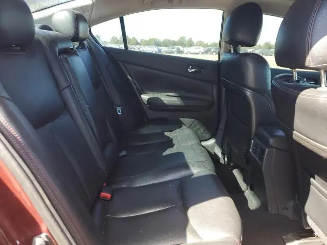 2010 NISSAN MAXIMA S  