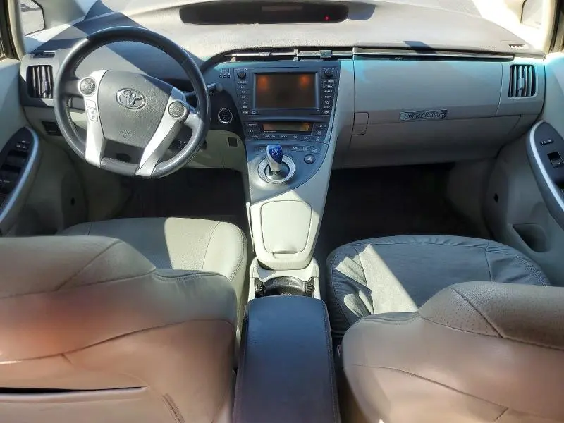2010 TOYOTA PRIUS   