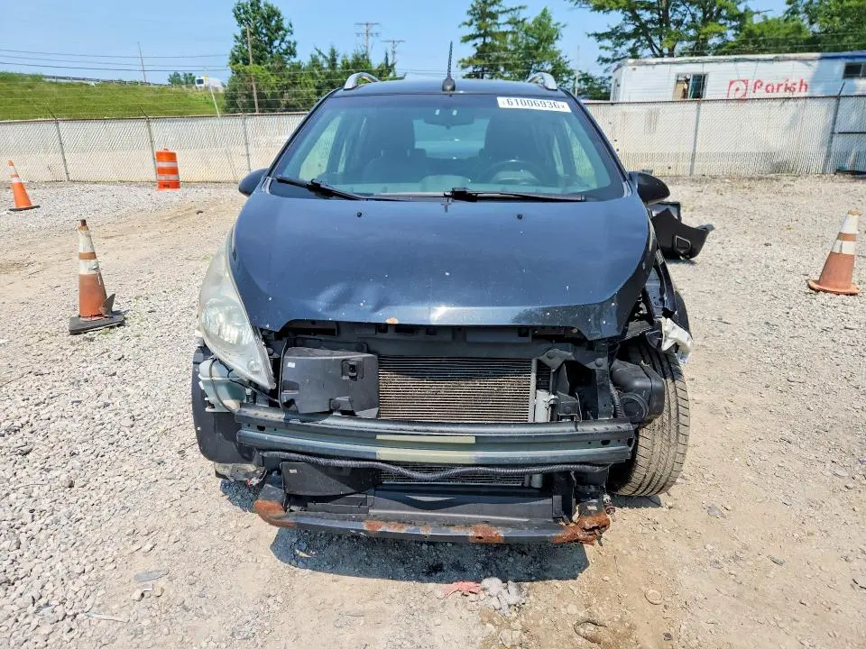 2013 CHEVROLET SPARK 2LT  