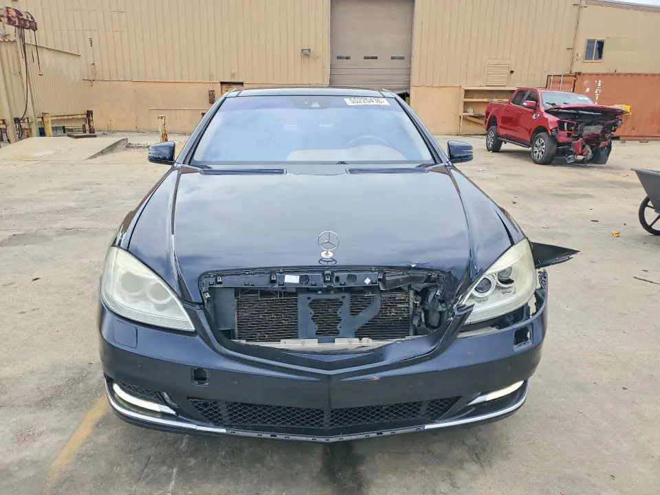 2010 MERCEDES-BENZ S 550  
