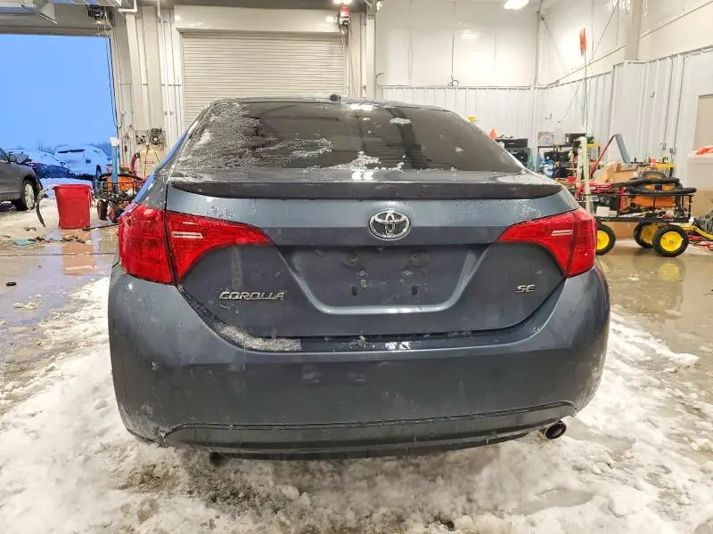 2018 TOYOTA COROLLA SE  