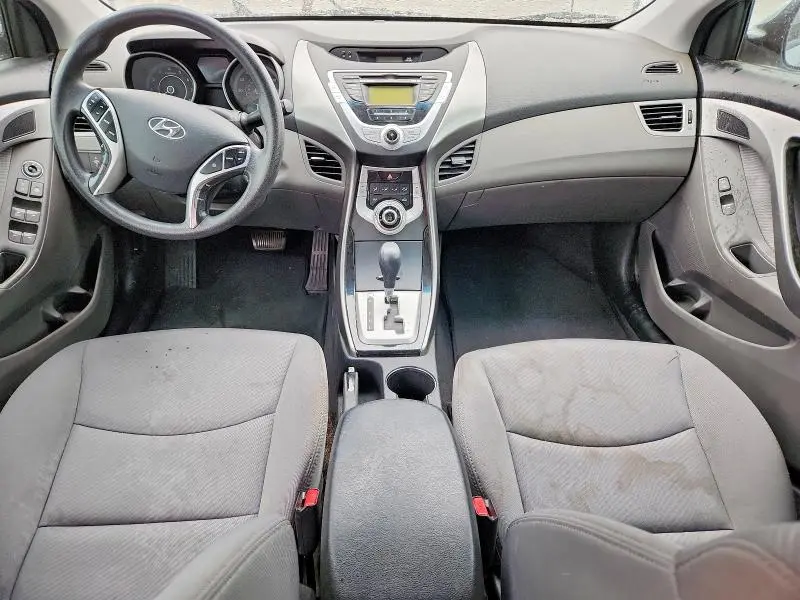 2011 HYUNDAI ELANTRA   