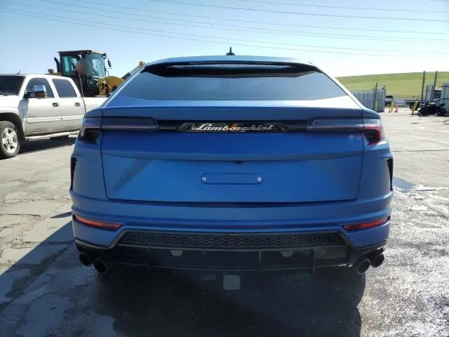 2020 LAMBORGHINI URUS   