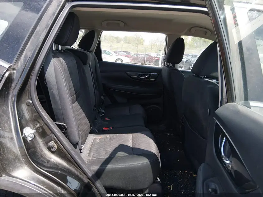 2017 NISSAN ROGUE S