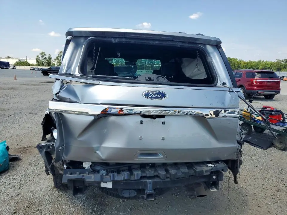 2021 FORD EXPEDITION XLT  