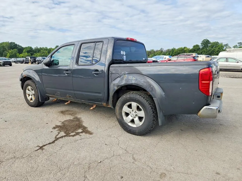 2010 NISSAN FRONTIER SE V6  