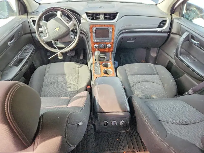 2014 CHEVROLET TRAVERSE LT  