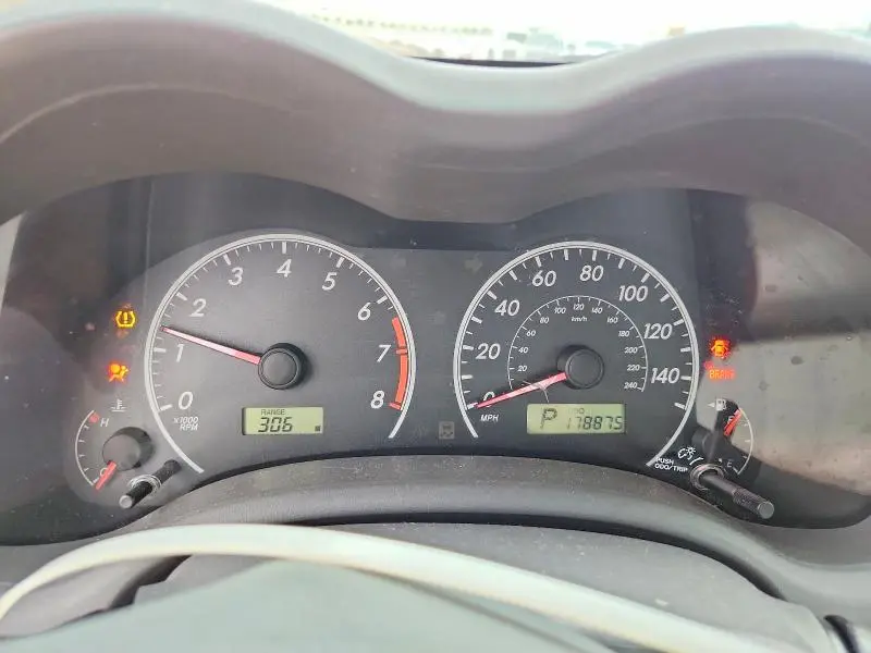 2010 TOYOTA COROLLA LE  