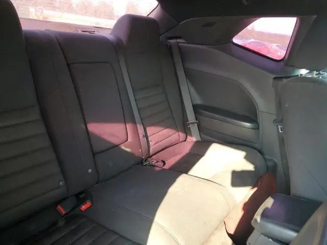 2010 DODGE CHALLENGER SE  