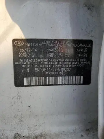 2014 HYUNDAI ELANTRA SE  