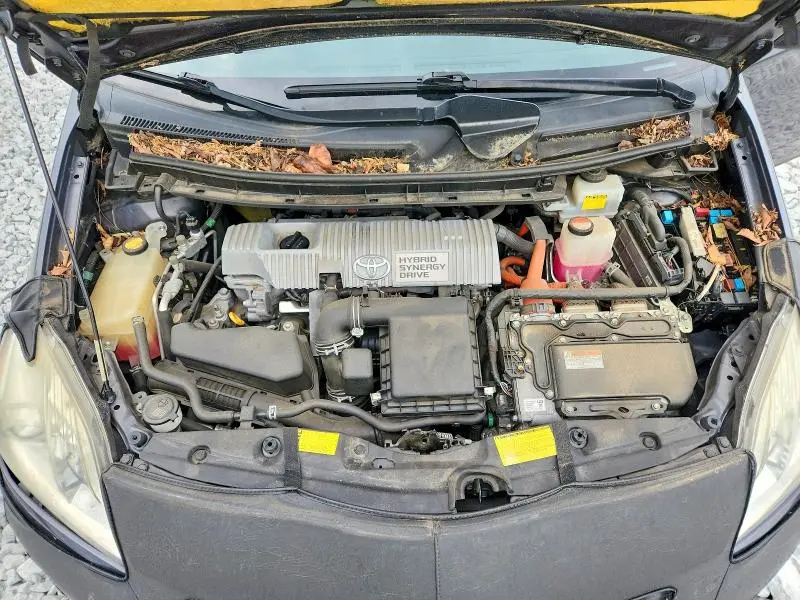2014 TOYOTA PRIUS TWO  