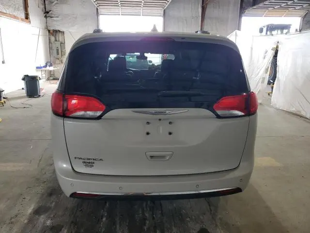 2017 CHRYSLER PACIFICA TOURING L PLUS  