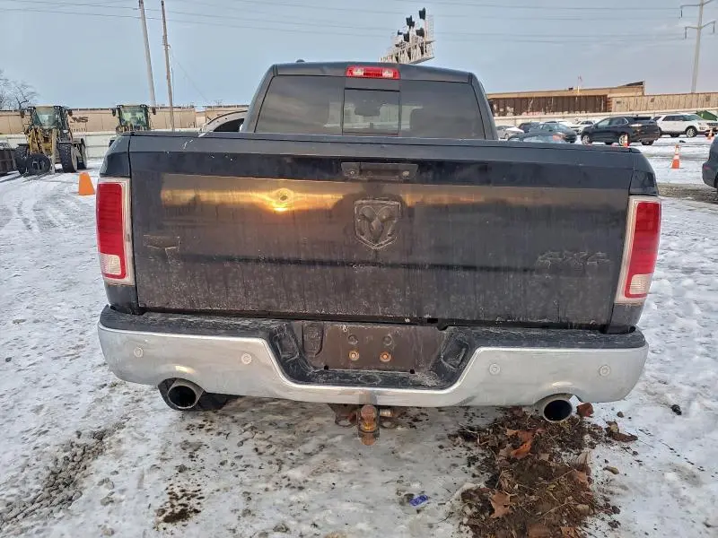 2016 RAM 1500 LARAMIE  