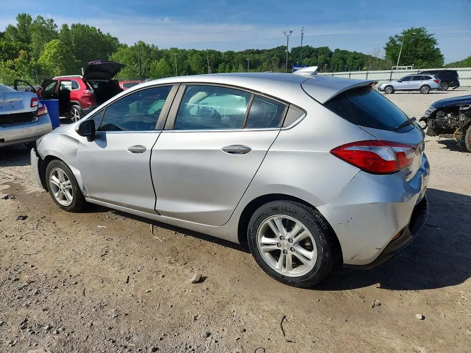 2017 CHEVROLET CRUZE LT  