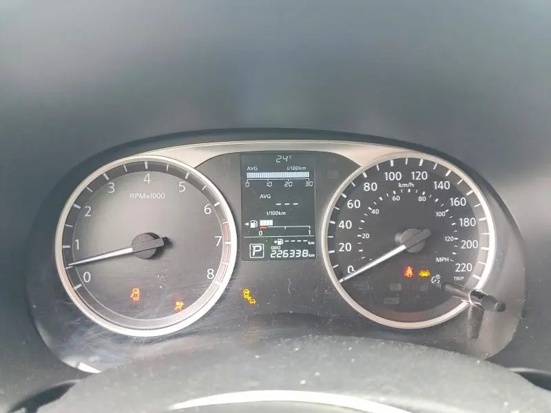 2020 NISSAN KICKS S  