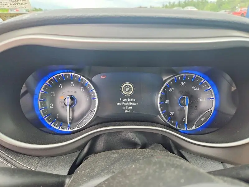 2025 CHRYSLER PACIFICA SELECT  