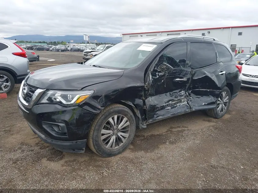 2018 NISSAN PATHFINDER SV