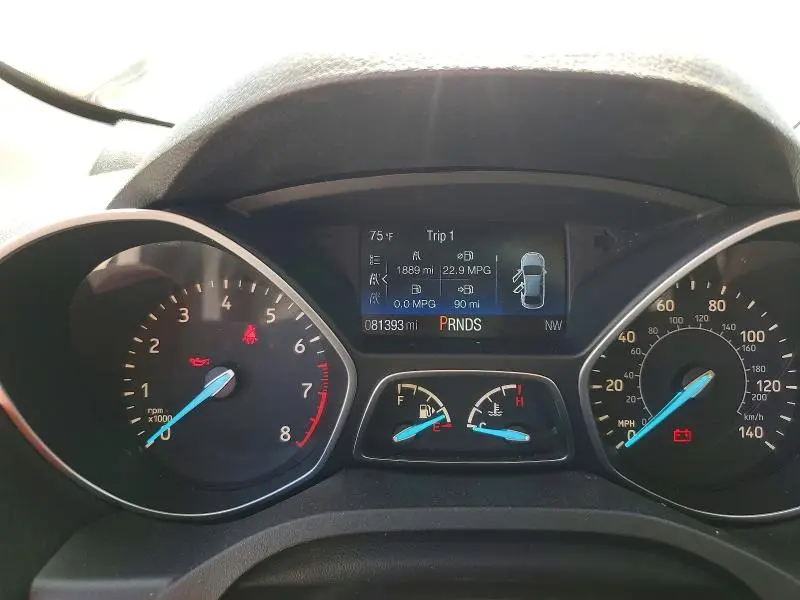2017 FORD ESCAPE SE  