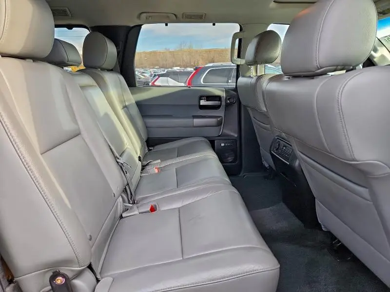 2013 TOYOTA SEQUOIA LIMITED  