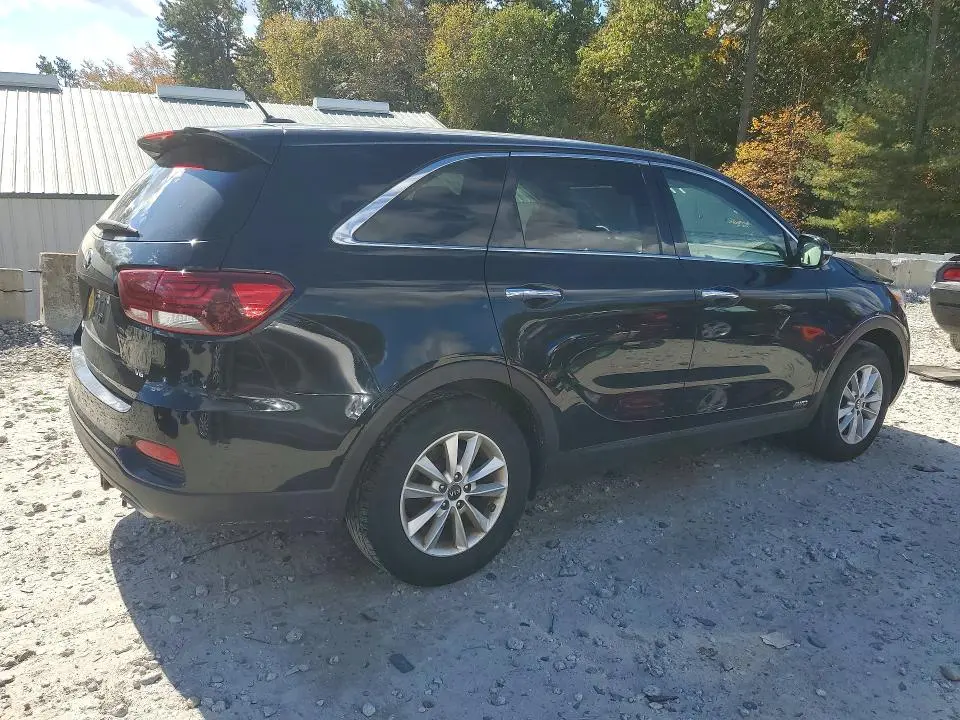 2019 KIA SORENTO LX V6  