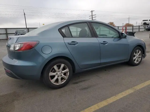 2010 MAZDA 3 I  