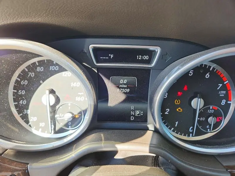 2015 MERCEDES-BENZ GL 550 4MATIC  