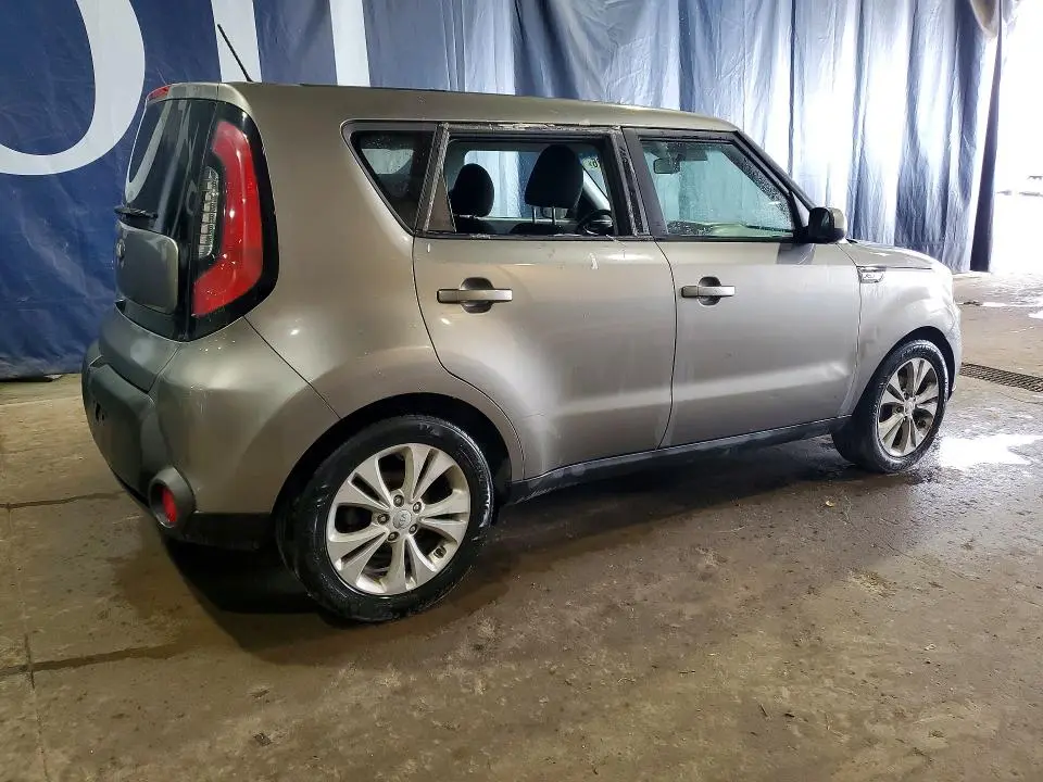2015 KIA SOUL +  