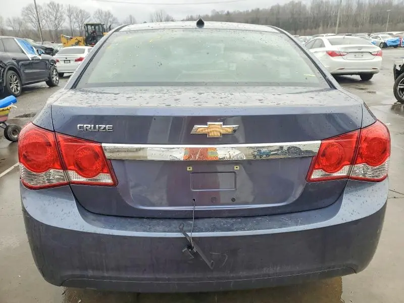 2014 CHEVROLET CRUZE LS  