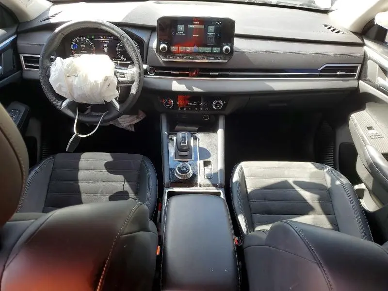 2023 MITSUBISHI OUTLANDER SE  