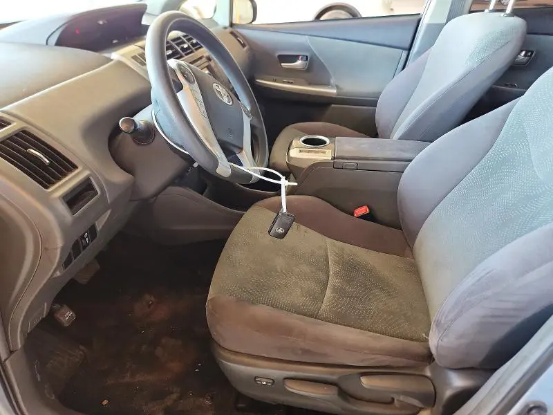 2014 TOYOTA PRIUS V TWO  