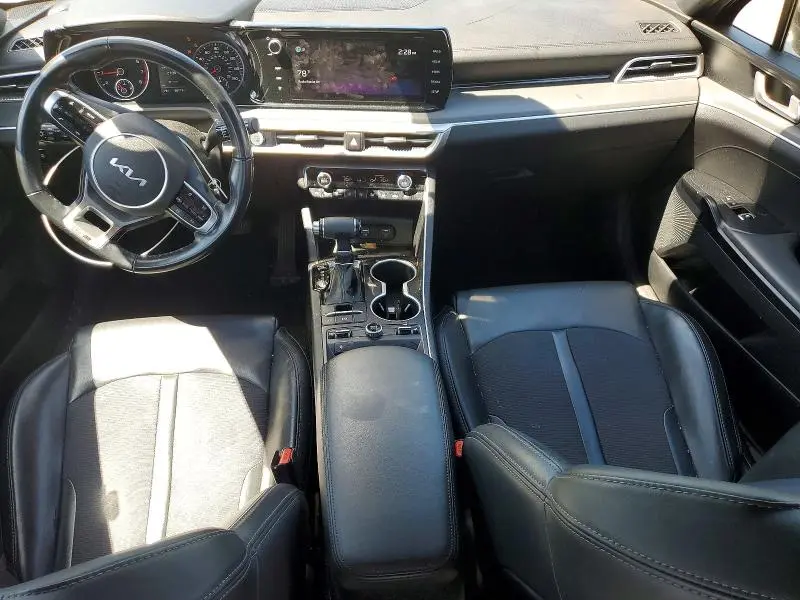 2022 KIA K5 GT LINE  