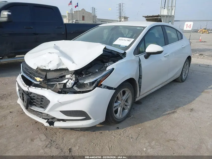 2018 CHEVROLET CRUZE LT AUTO
