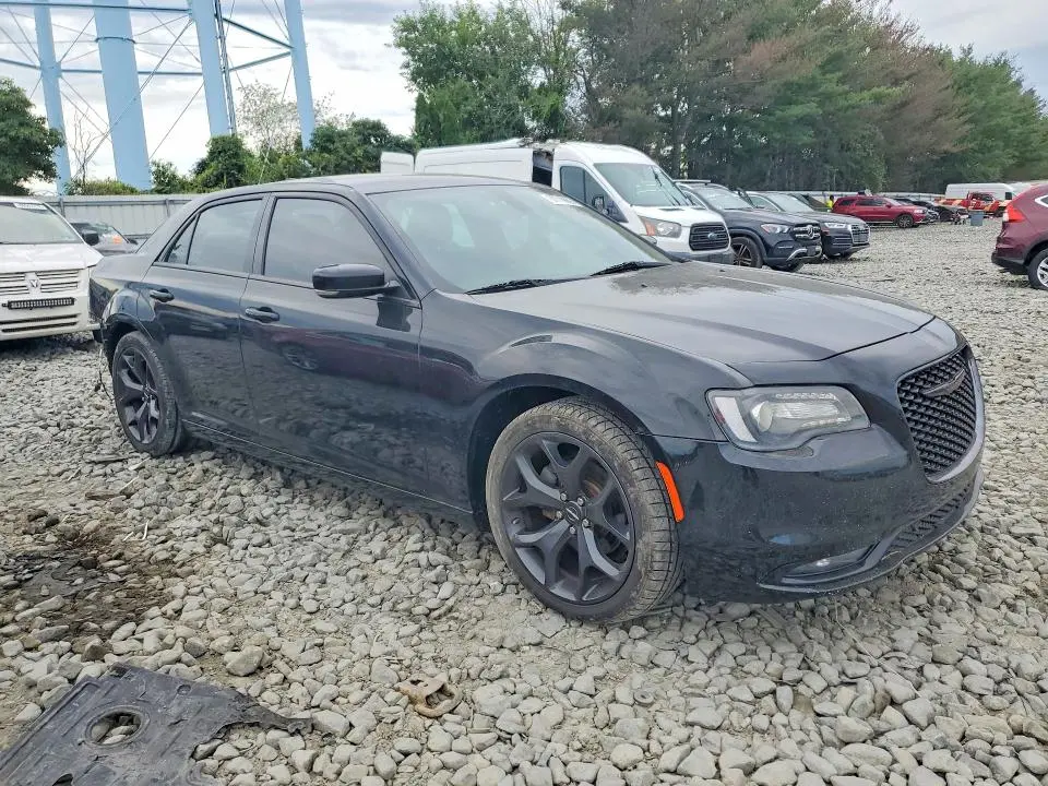 2021 CHRYSLER 300 S  