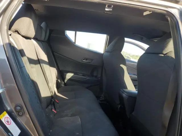 2018 TOYOTA C-HR XLE  