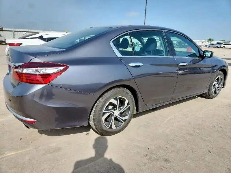 2017 HONDA ACCORD LX  