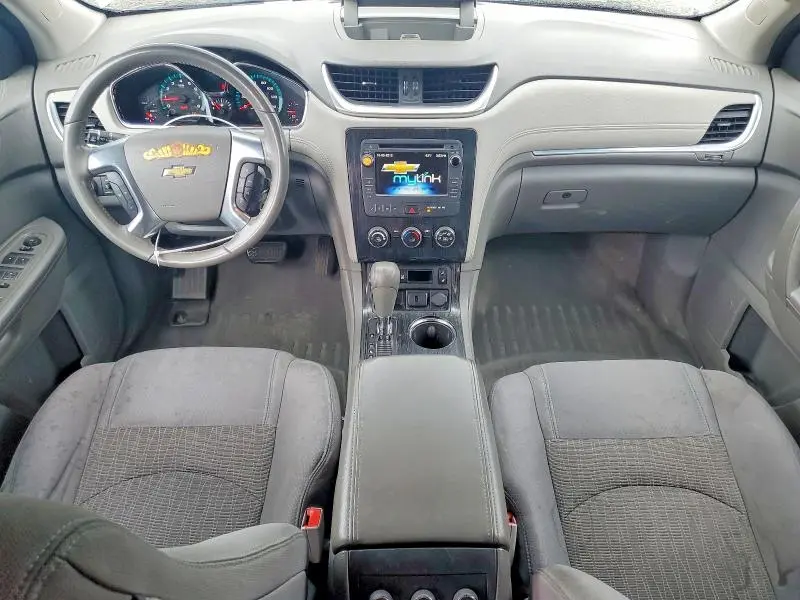 2016 CHEVROLET TRAVERSE LT  