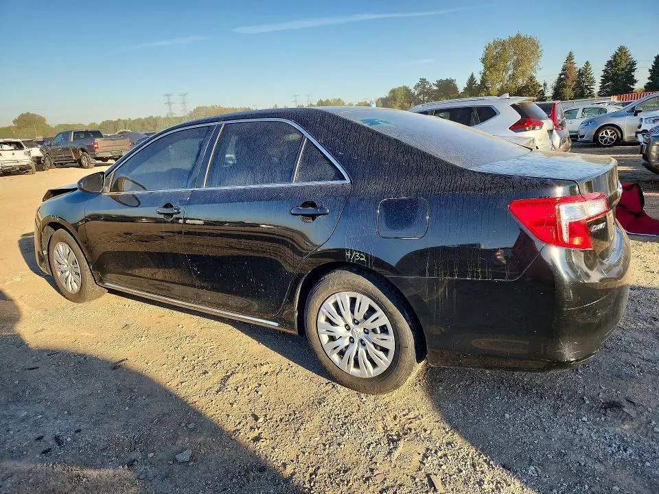 2013 TOYOTA CAMRY LE  