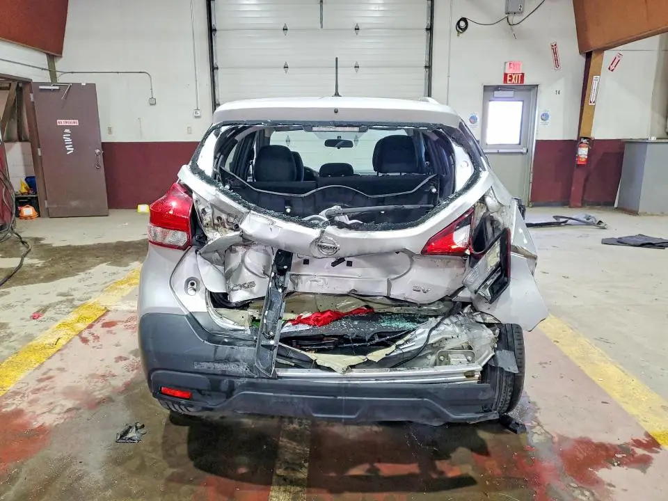 2019 NISSAN KICKS SV  