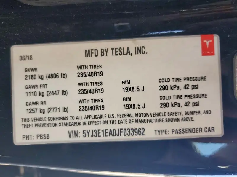 2018 TESLA MODEL 3   