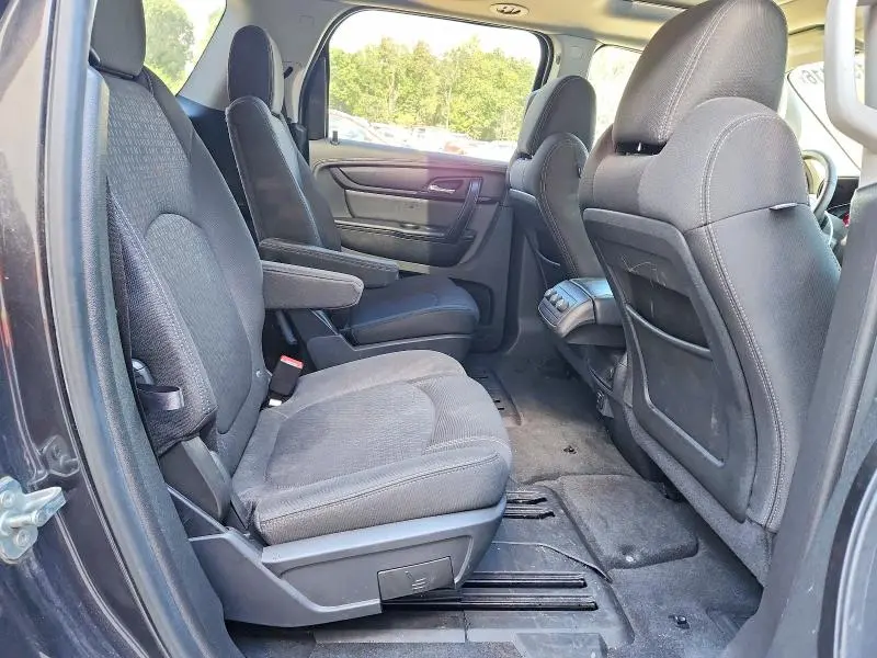 2016 GMC ACADIA SLE  