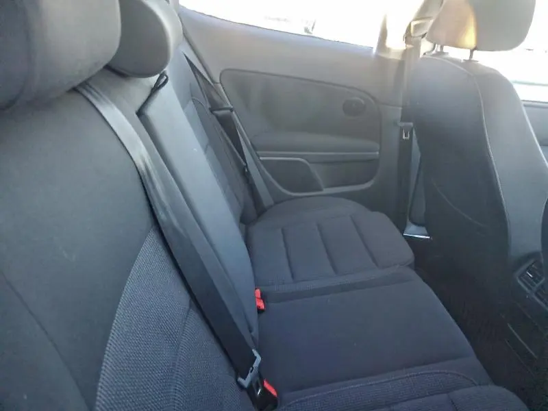 2013 VOLKSWAGEN GOLF   