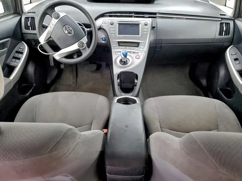 2015 TOYOTA PRIUS   